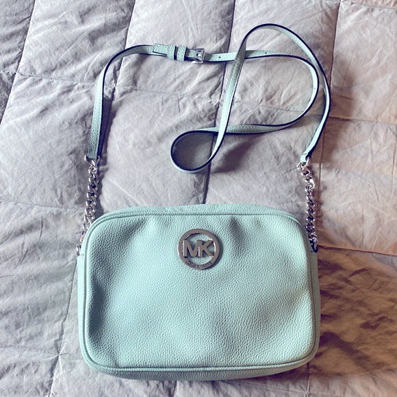 Michael Kors crossbody bag - Picture 1 of 11